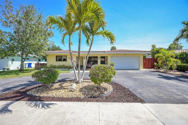 1 of 47 - 420 Se 5th St, Pompano Beach, FL