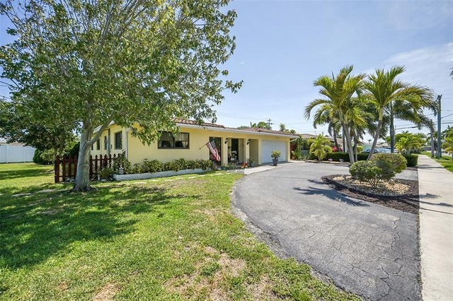 2 of 47 - 420 Se 5th St, Pompano Beach, FL