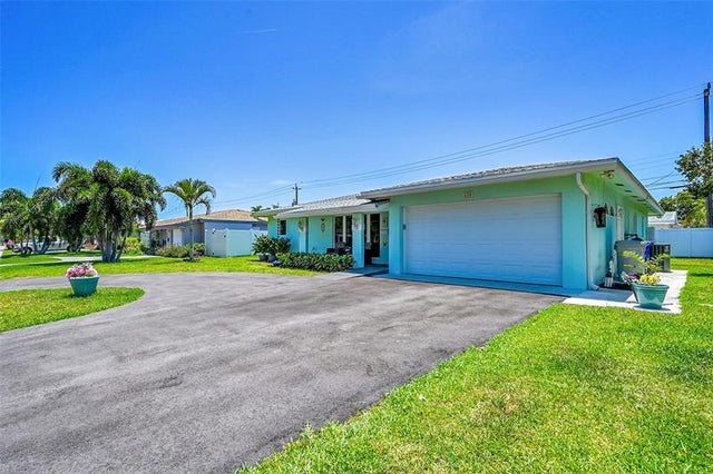 4 of 40 - 430 Se 5th St, Pompano Beach, FL