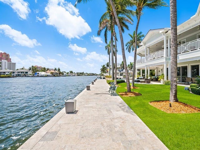 5 of 77 - 2898 Ne 26th St, Fort Lauderdale, FL