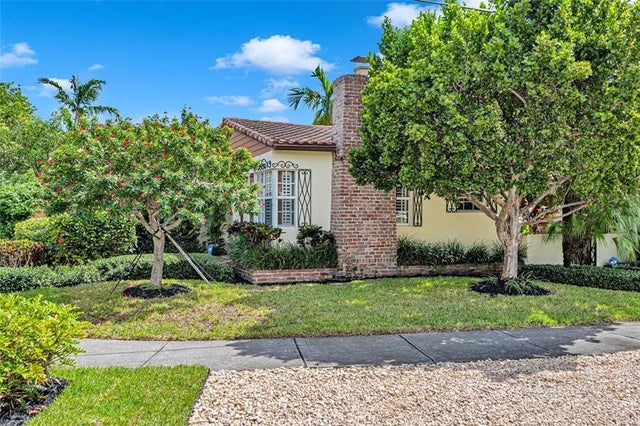 5 of 51 - 1600 Ne 4th Ct, Fort Lauderdale, FL