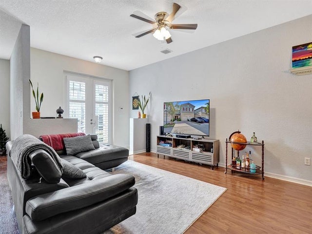5 of 44 - 5810 Hampton Hills Blvd, Tamarac, FL