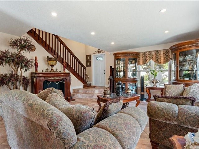 5 of 34 - 961 Sw 98th Ave, Pembroke Pines, FL