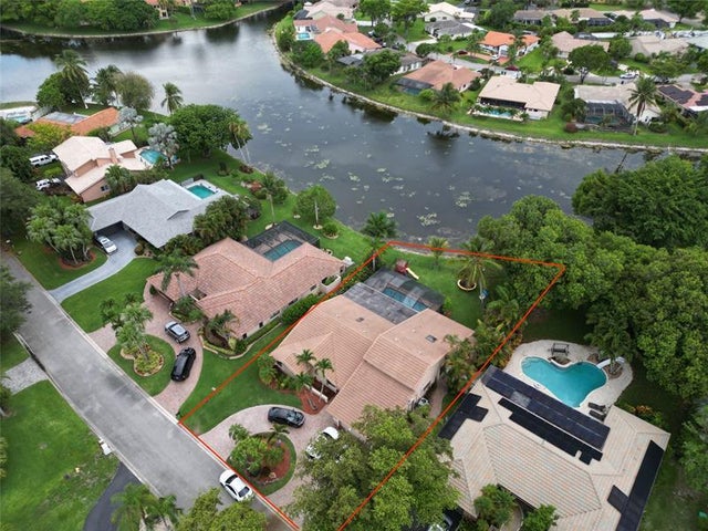4 of 33 - 1988 Nw 112th Ave, Coral Springs, FL