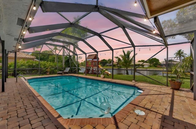 5 of 33 - 1988 Nw 112th Ave, Coral Springs, FL