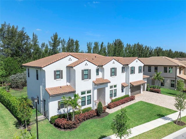 3 of 59 - 9015 W Parkland Bay Trl, Parkland, FL
