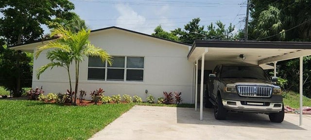 1 of 4 - 2909 Nw 13th St, Fort Lauderdale, FL
