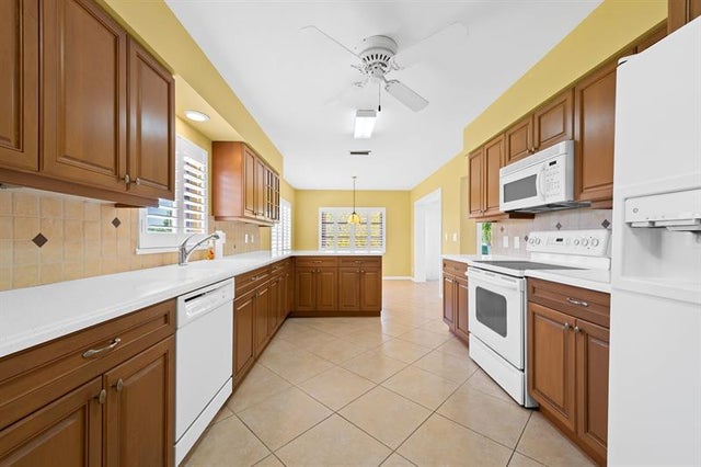 4 of 29 - 10893 Ventura Cir, Boynton Beach, FL