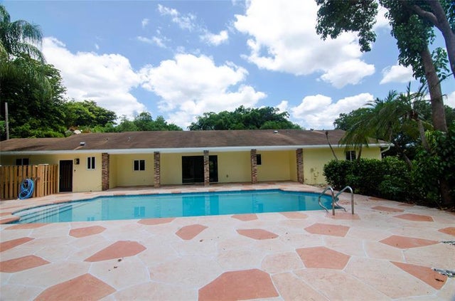 2 of 56 - 1765 Sw 112th Av, Davie, FL