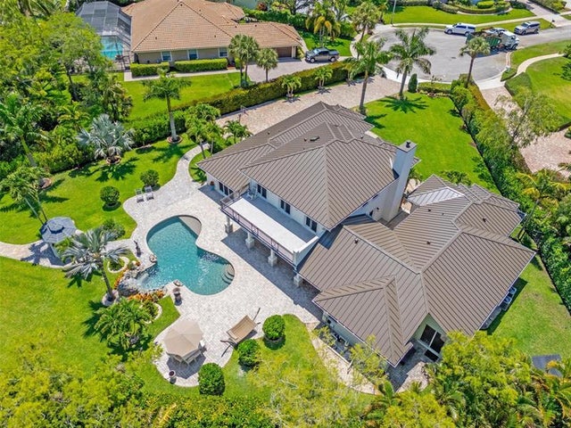 4 of 100 - 15995 Meadow Wood Drive, Wellington, FL