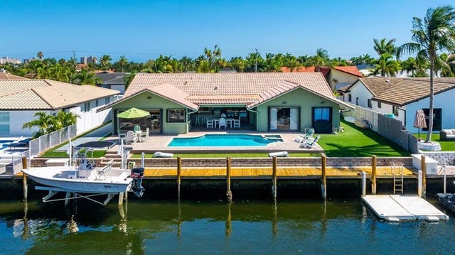 1 of 52 - 2751 Ne 46th St, Lighthouse Point, FL
