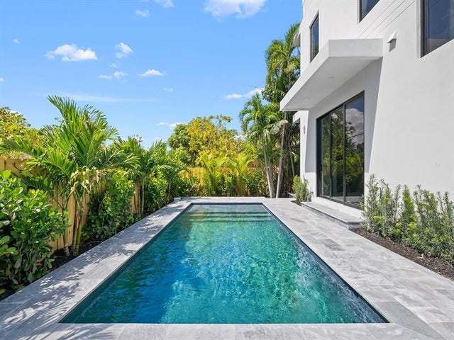 3 of 24 - 1401 Ne 16th Ave, Fort Lauderdale, FL
