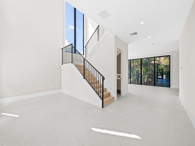 3 of 47 - 1401 Ne 16th Ave, Fort Lauderdale, FL