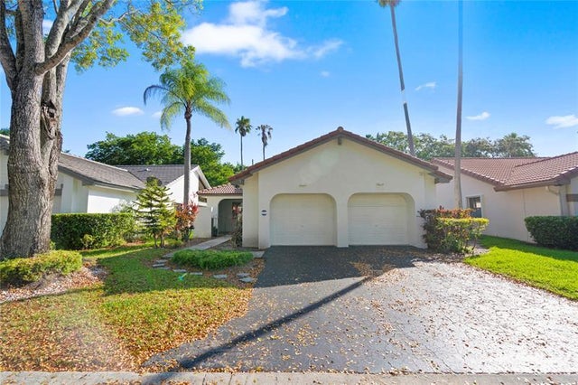2 of 34 - 2177 Montpeliar, Weston, FL