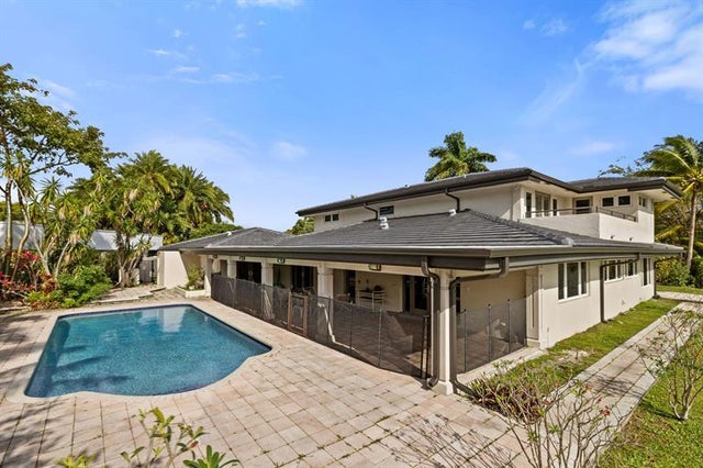 4 of 48 - 3150 N 35th St, Hollywood, FL