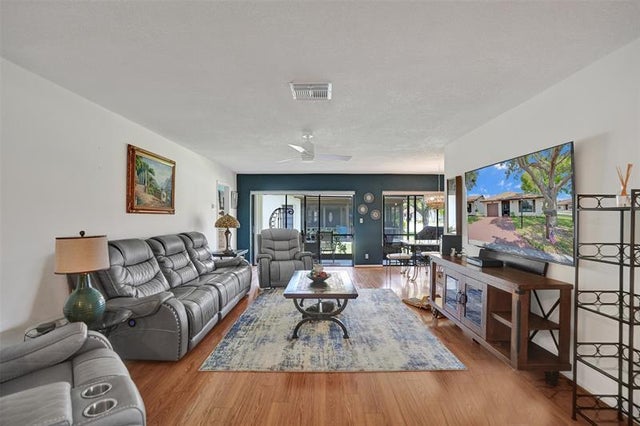 5 of 80 - 1584 Sw 22nd Ter, Deerfield Beach, FL