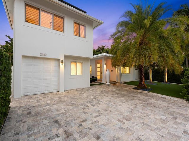 1 of 46 - 2147 Ne 65th St, Fort Lauderdale, FL