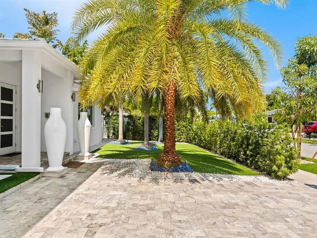 5 of 46 - 2147 Ne 65th St, Fort Lauderdale, FL