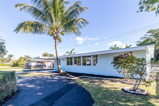4 of 41 - 1270 Ne 26th Ter, Pompano Beach, FL