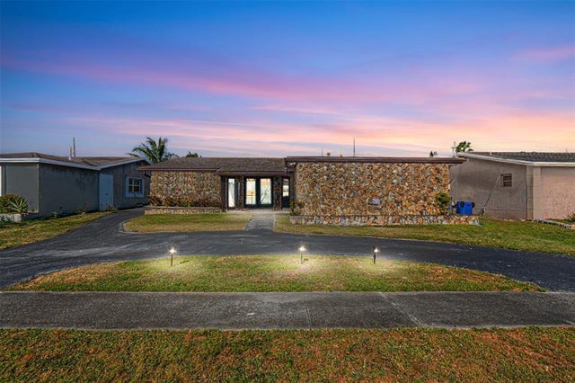 11421 Nw 29th Pl, Sunrise