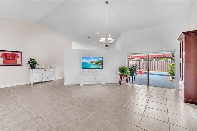 5 of 30 - 9520 Nw 18th Drive, Plantation, FL