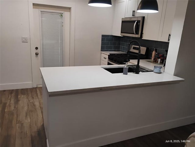 3 of 35 - 1051 Sw 31st St, Fort Lauderdale, FL
