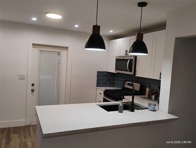4 of 35 - 1051 Sw 31st St, Fort Lauderdale, FL