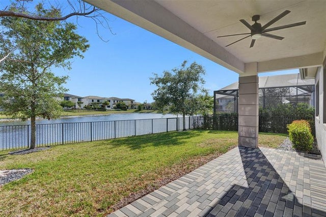 5 of 49 - 10480 Waves Way, Parkland, FL
