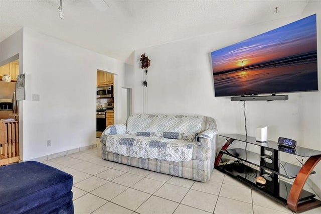 3 of 43 - 217 Sw 9th Ct, Pompano Beach, FL