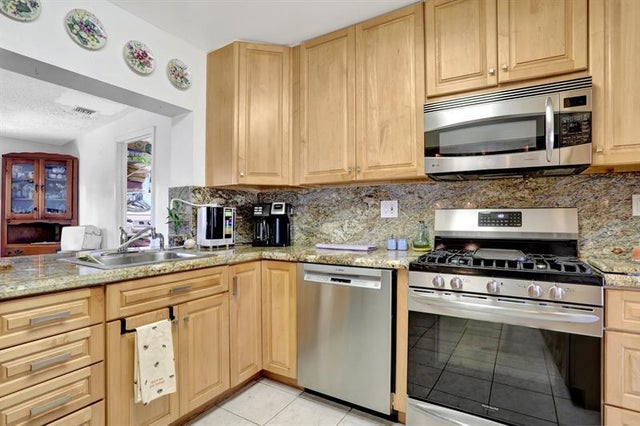 5 of 43 - 217 Sw 9th Ct, Pompano Beach, FL