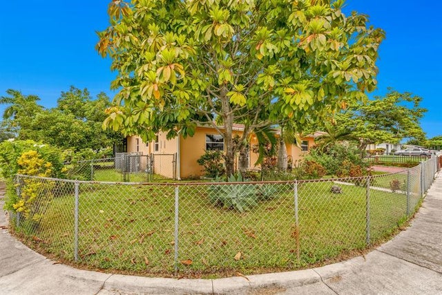 4 of 37 - N/A, Miami, FL