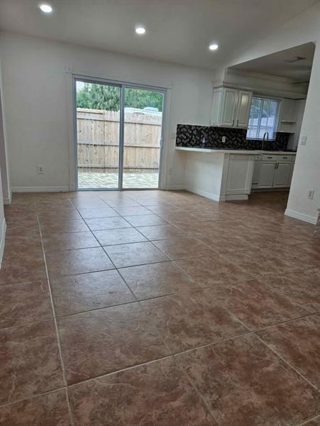2 of 17 - 11714 Orange Blvd, Loxahatchee, FL