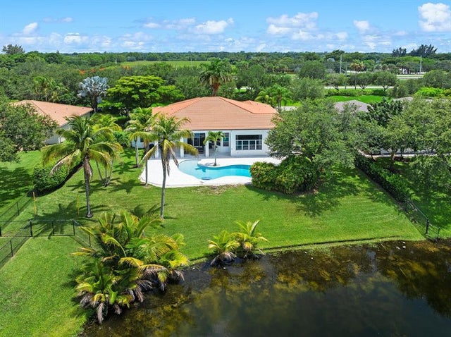 1 of 37 - 13185 Sw 44th St, Davie, FL