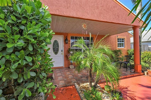 1 of 29 - 8650 Sw 16th St, Pembroke Pines, FL
