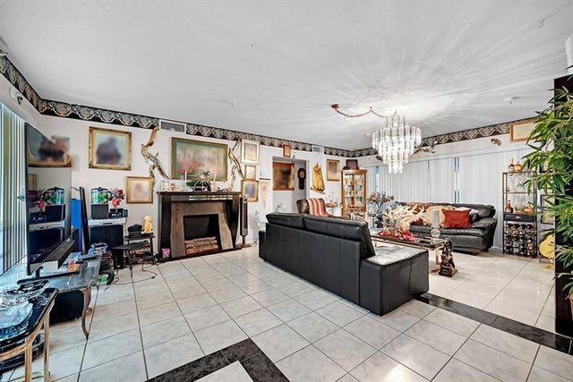 4 of 11 - 2732 Nw 9th Ter, Wilton Manors, FL