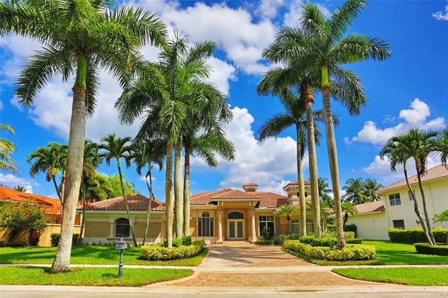 2 of 50 - 10771 Hawks Vista St, Plantation, FL