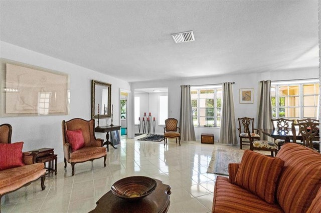 3 of 34 - 6331 Ne 22nd Ave, Fort Lauderdale, FL