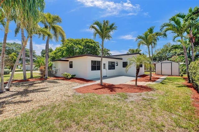 3 of 57 - 1302 S 22nd Ct, Hollywood, FL