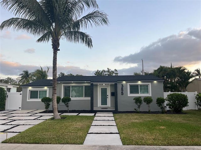 1 of 24 - 355 Maddock St, West Palm Beach, FL