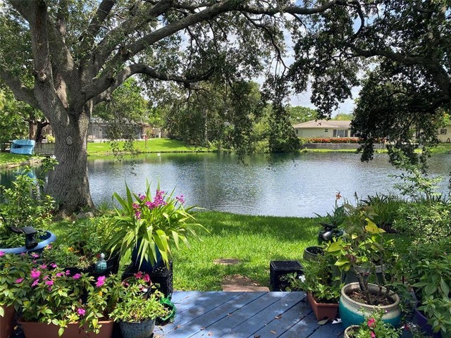 1 of 35 - 7460 Sw 42nd Ct, Davie, FL