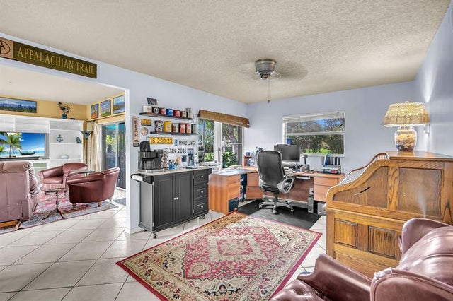 4 of 35 - 7460 Sw 42nd Ct, Davie, FL