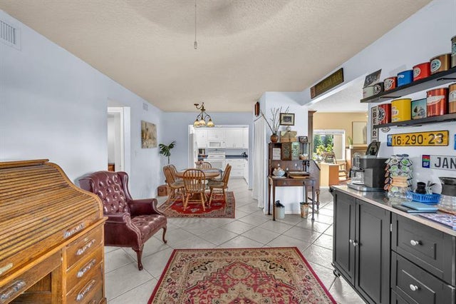 5 of 35 - 7460 Sw 42nd Ct, Davie, FL