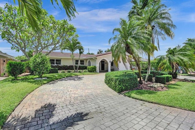 1 of 50 - 1866 Ne 33rd St, Oakland Park, FL