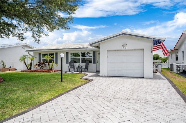 8512 Nw 14th St, Plantation