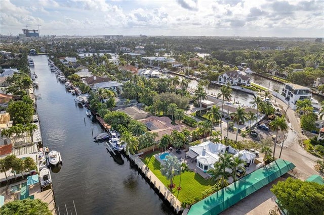1 of 34 - 314 Isle Of Capri Dr, Fort Lauderdale, FL