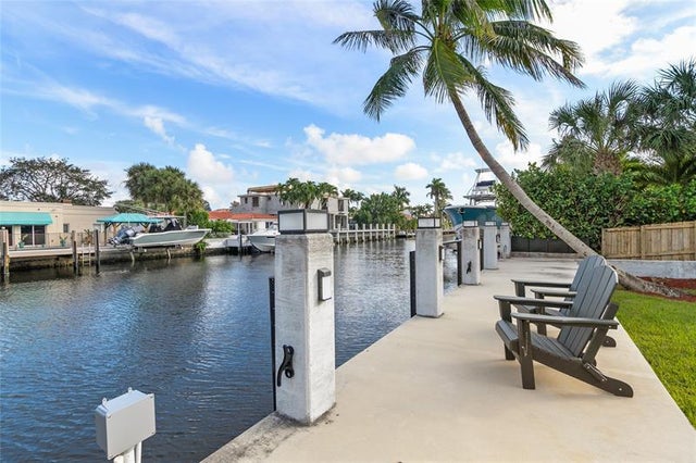 4 of 34 - 314 Isle Of Capri Dr, Fort Lauderdale, FL