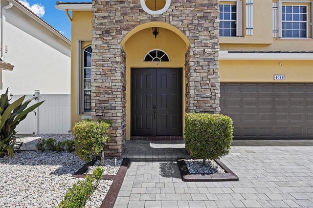 3 of 59 - 4049 Plumbago Pl, Lake Worth, FL