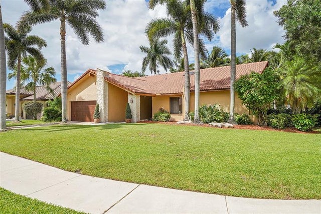 1 of 69 - 1581 Nw 100th Way, Plantation, FL