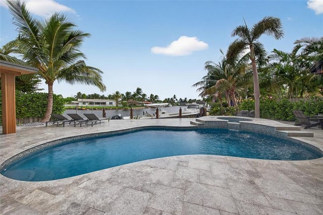 4 of 80 - 160 Se 3rd Ct, Pompano Beach, FL
