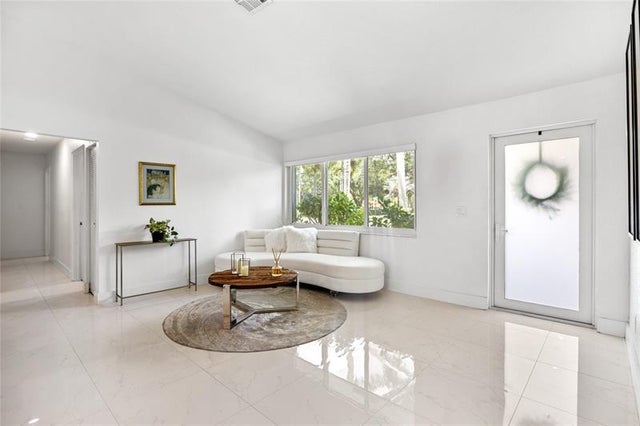 4 of 50 - 5021 Sw 201st Ter, Southwest Ranches, FL